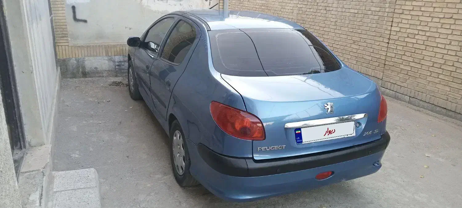 خودرو پژو، ۲۰۶ صندوق دار آگهی ann_20962766