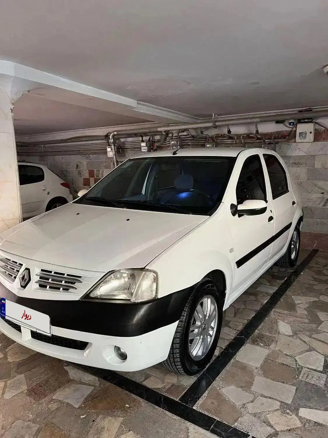 خودرو رنو، پارس تندر آگهی ann_20962789