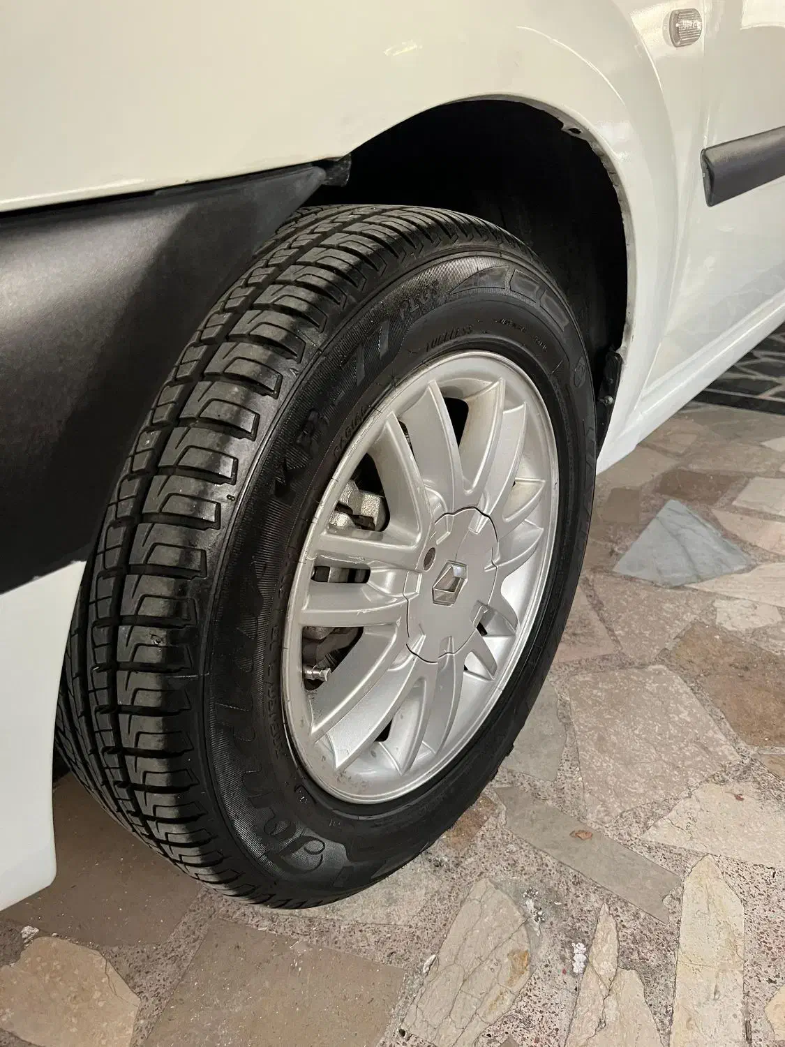 رنو پارس تندر گیربکس JHQ + مولتی مدیا - 1395