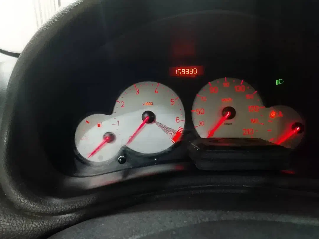 پژو 206 تیپ 5 - 1393