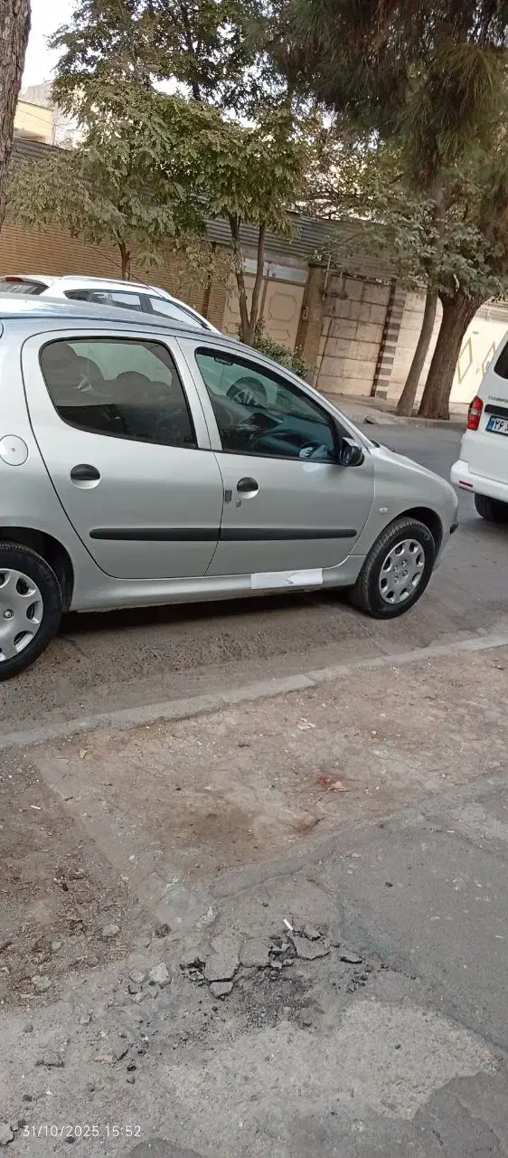 پژو 206 تیپ 2 - 1399