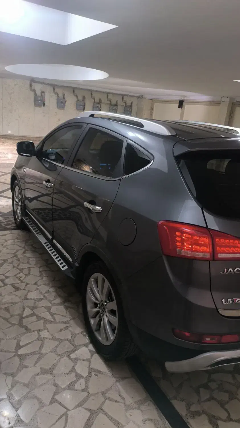 جک S5 اتوماتیک - 1402