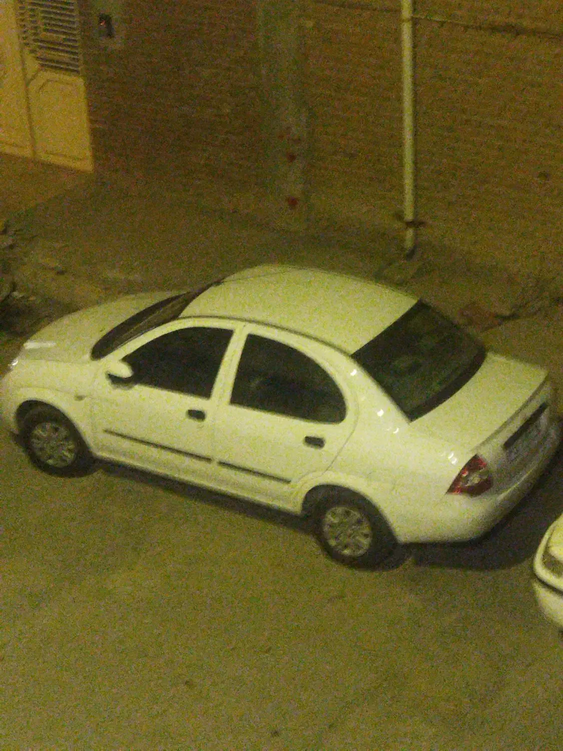 تیبا صندوق دار SX - 1400