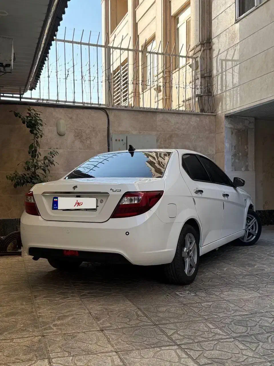 دنا پلاس توربو اتوماتیک - 1402