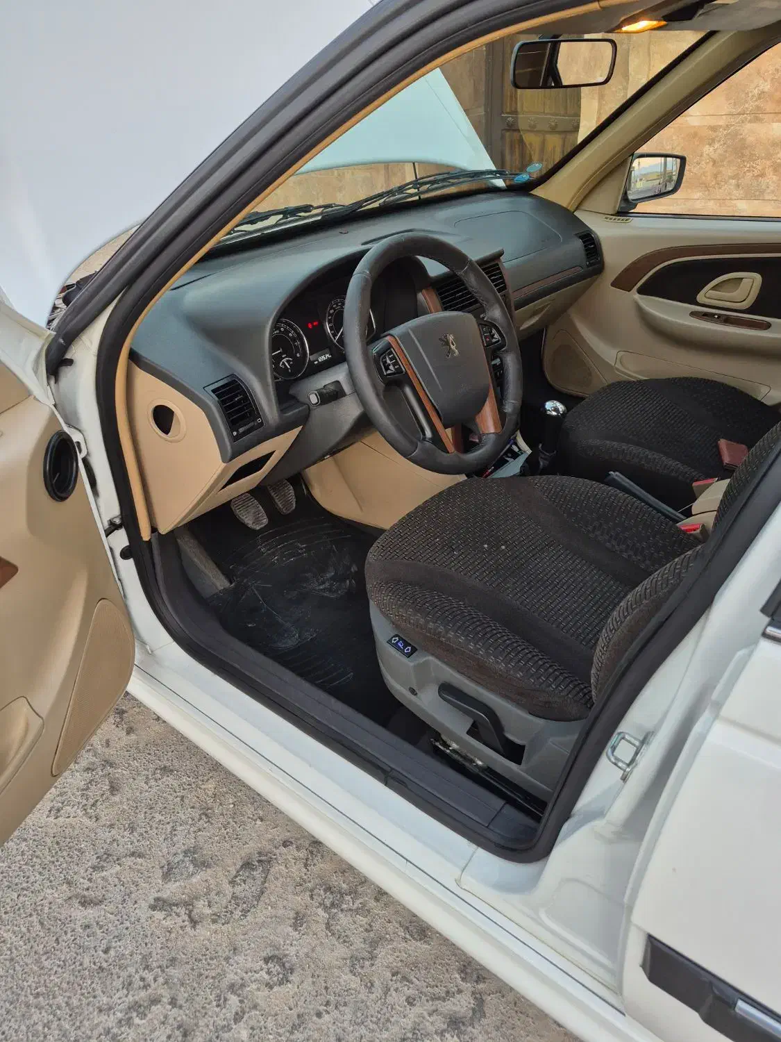 پژو پارس LX - 1401