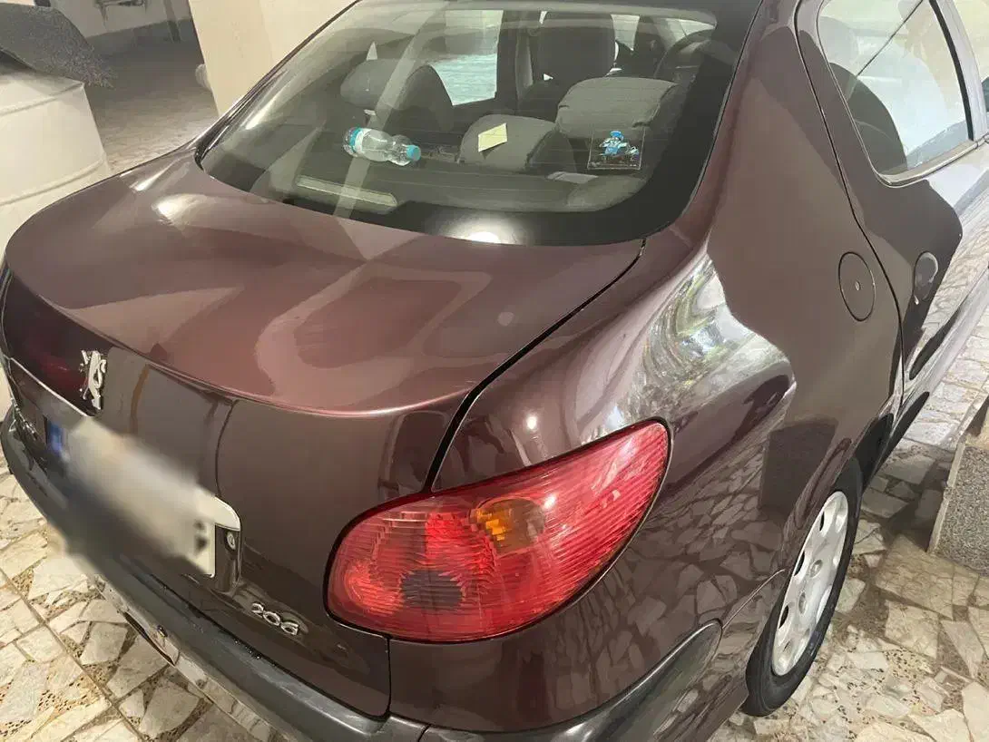 پژو ۲۰۶ صندوق دار v8 - 1390
