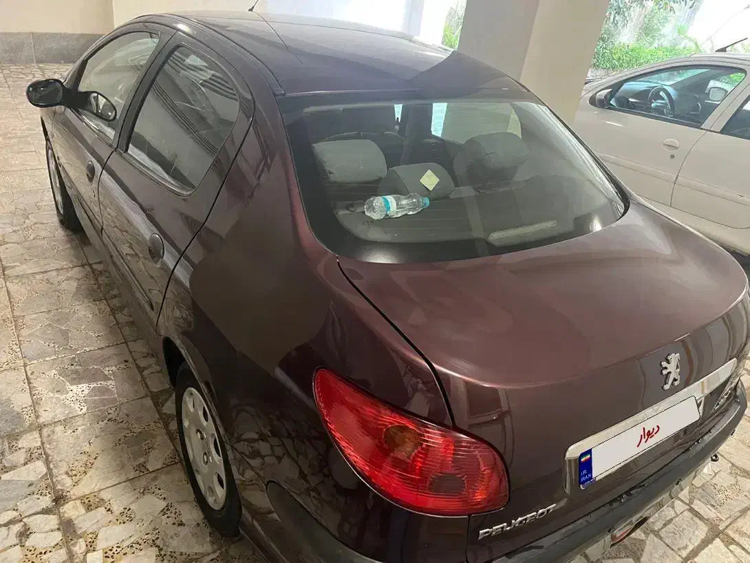 پژو ۲۰۶ صندوق دار v8 - 1390