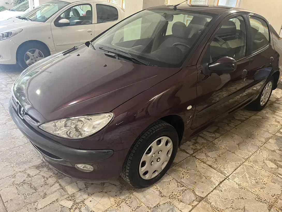 پژو ۲۰۶ صندوق دار v8 - 1390