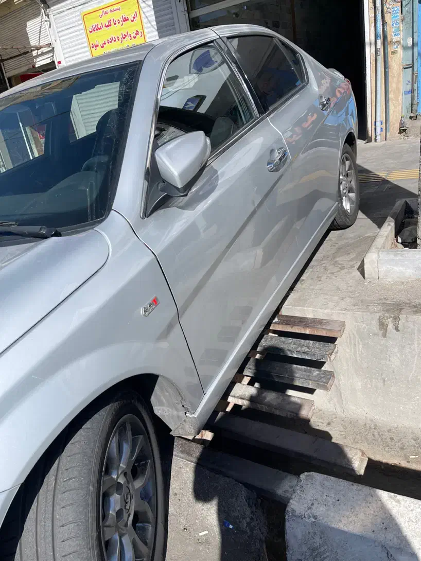 دنا پلاس توربو اتوماتیک - 1401