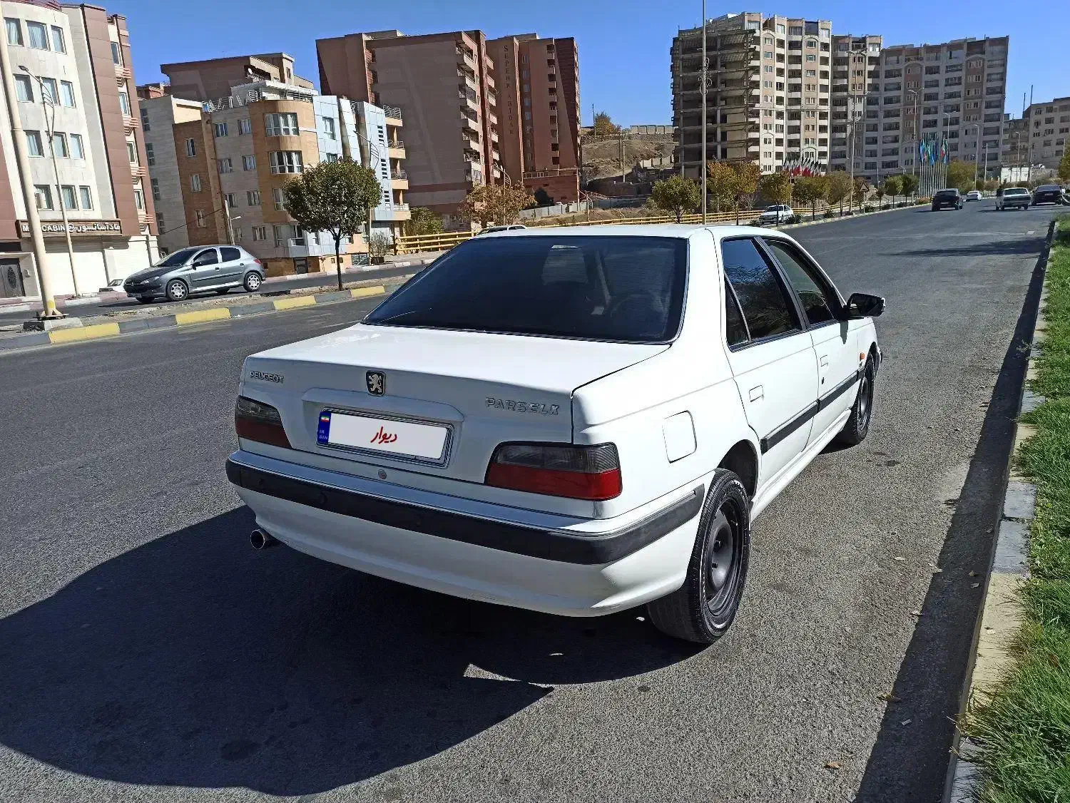 پژو پارس سال - 1392