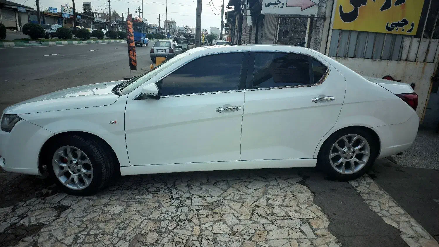 دنا پلاس توربو اتوماتیک - 1400