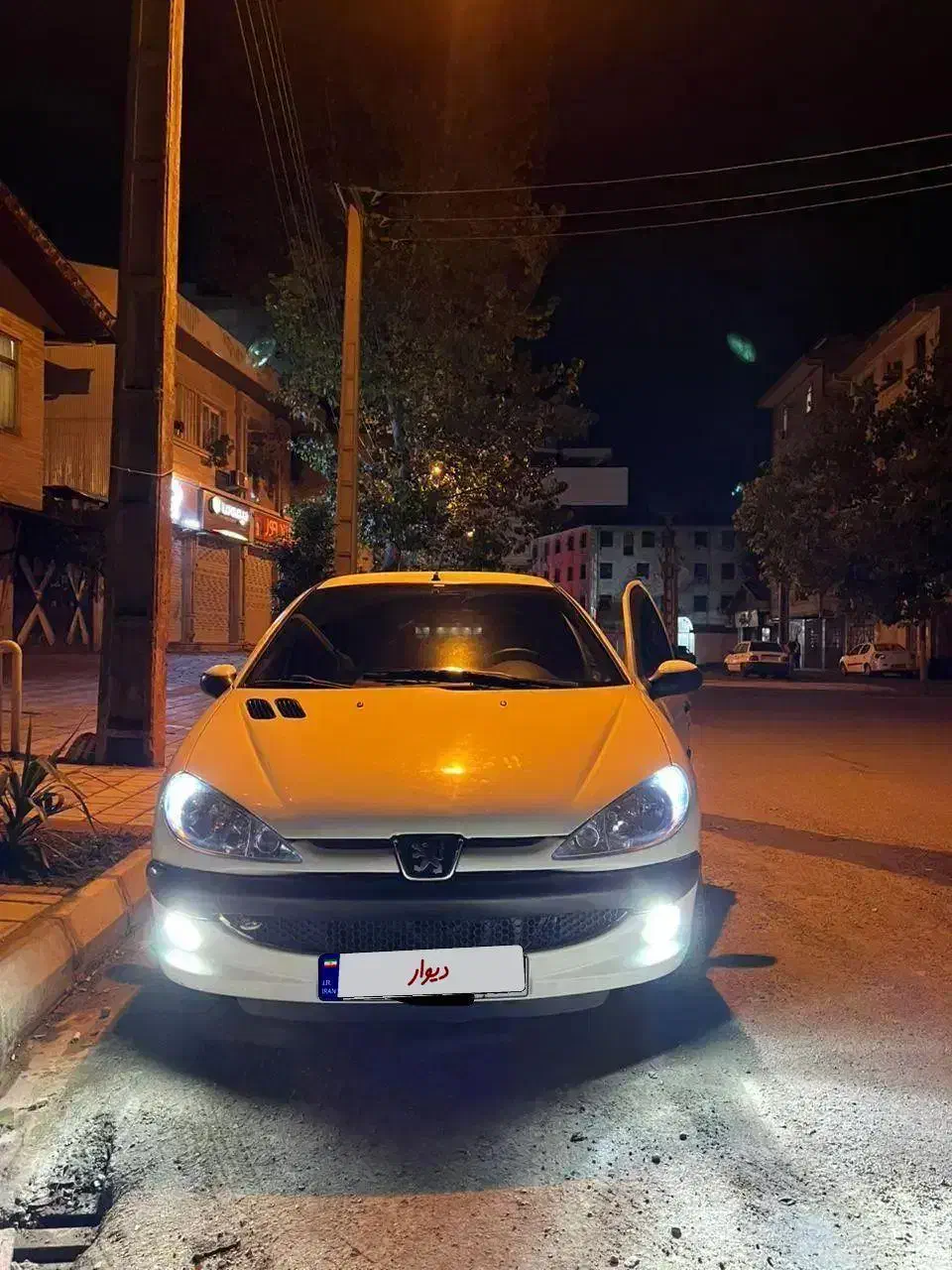 خودرو پژو، ۲۰۶ صندوق دار آگهی ann_20963111