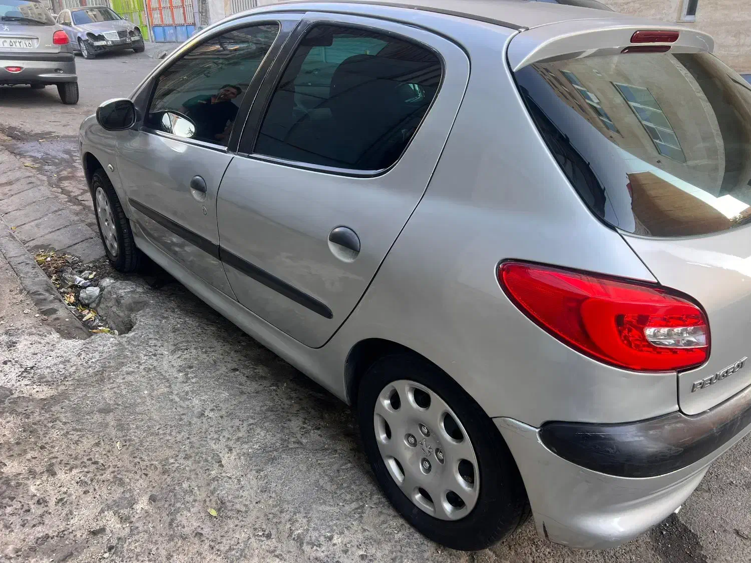 پژو 206 تیپ 2 - 1383