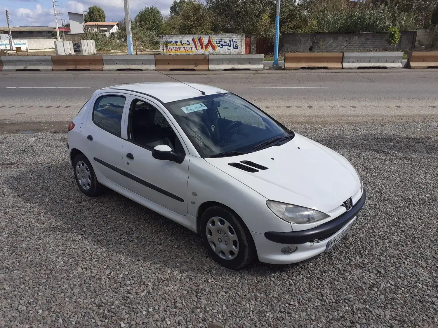 پژو 206 تیپ 2 - 1381