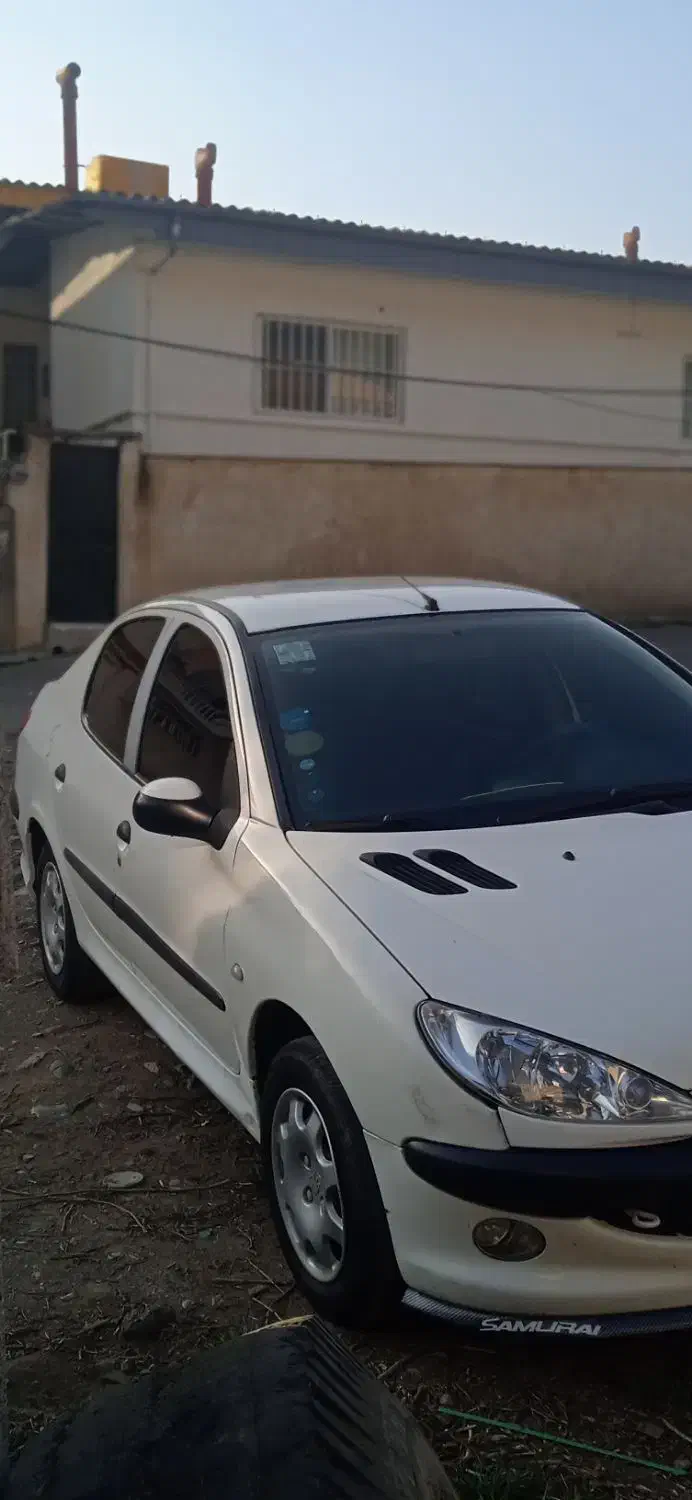 پژو ۲۰۶ صندوق دار v8 - 1390