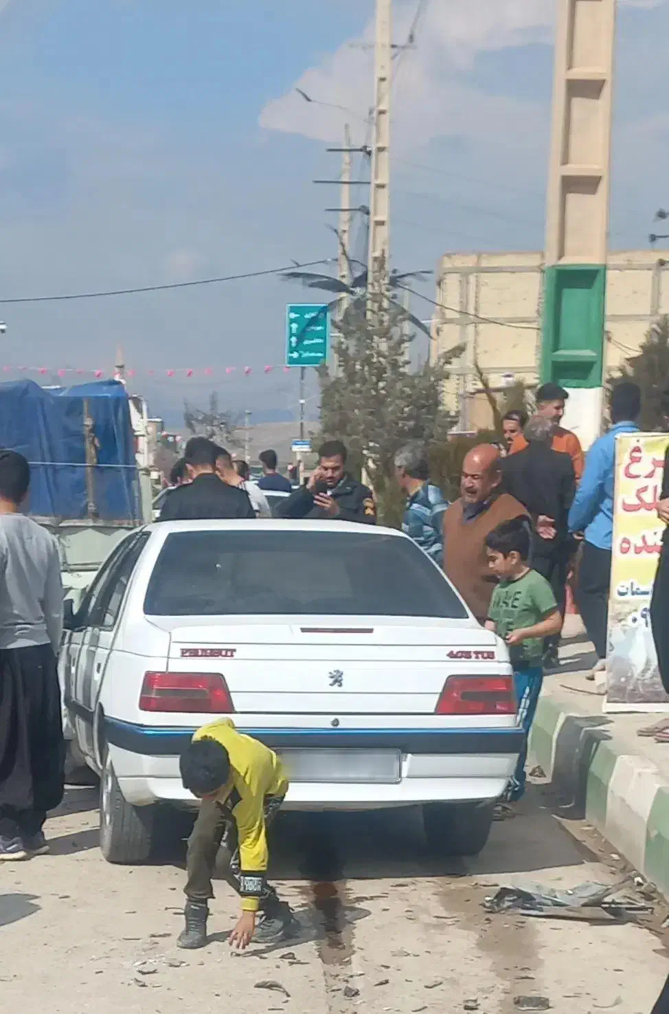 پژو 405 SLX بنزینی TU5 - 1390