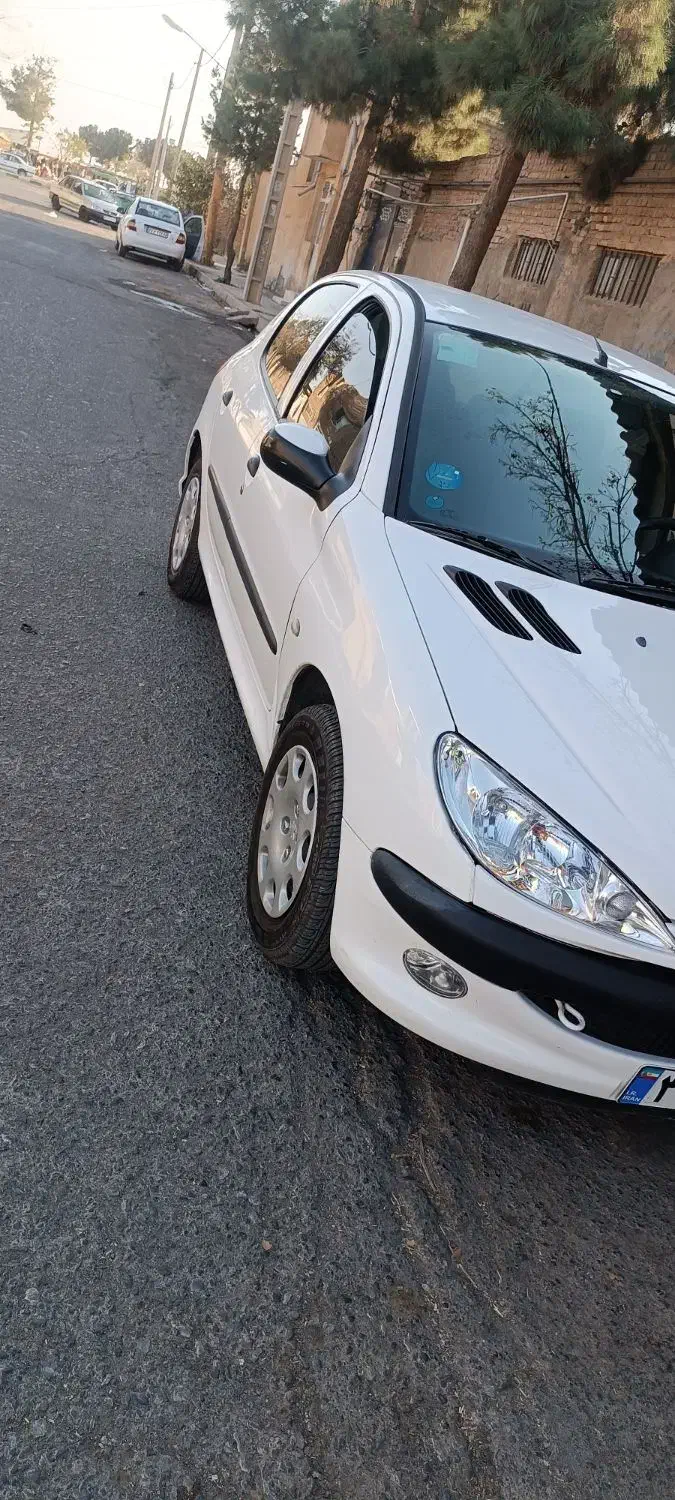 پژو 206 تیپ 2 - 1395