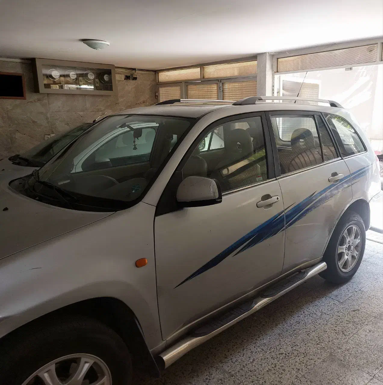 ام وی ام X33 دنده‌ای ساده - 1391