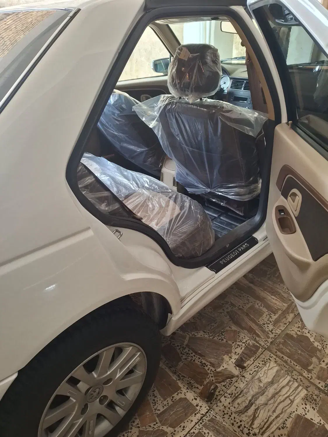 خودرو پژو، پارس آگهی ann_20963503