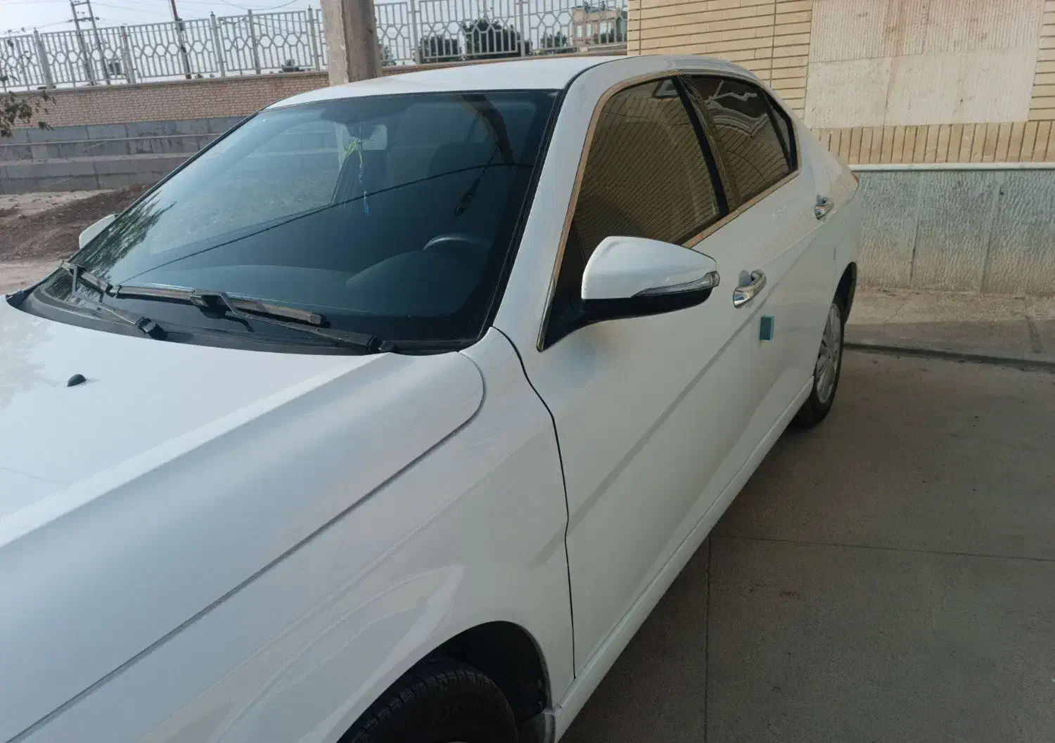 دنا پلاس ۵ دنده EF7 - 1403