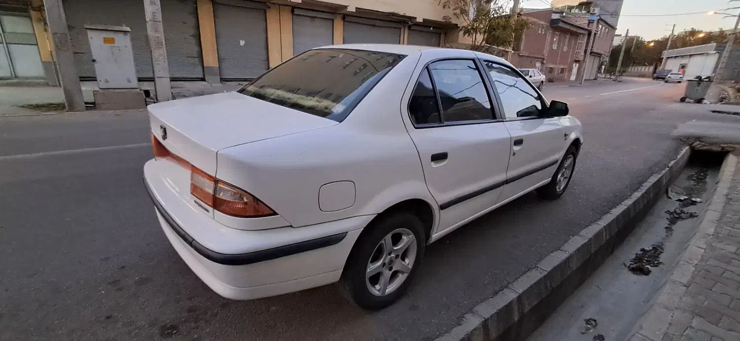 سمند LX XU7 - 1390
