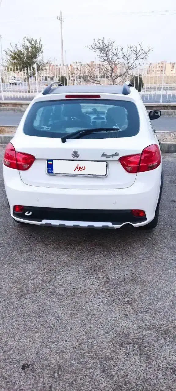 کوییک R دنده‌ای - 1402