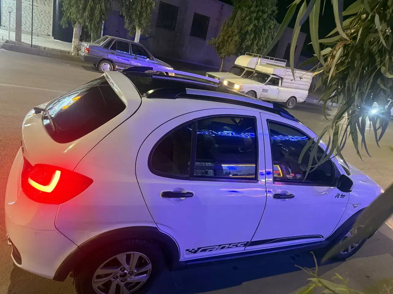 کوییک R دنده‌ای - 1398