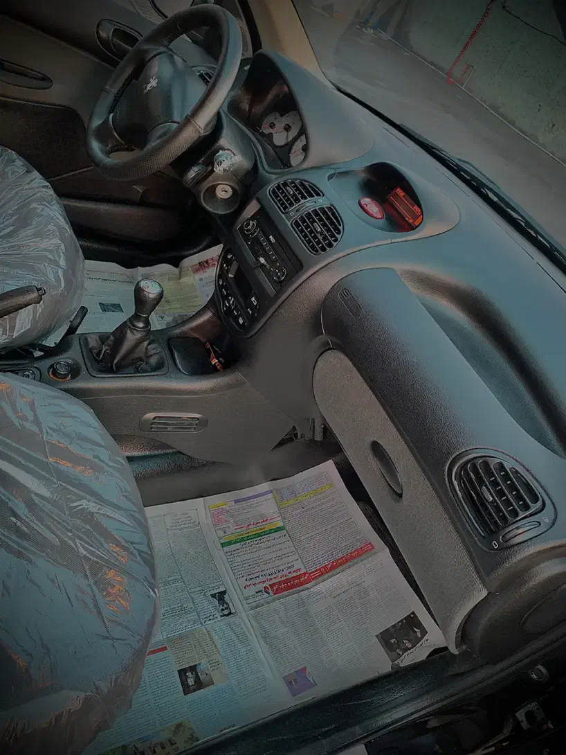 پژو ۲۰۶ صندوق دار v8 - 1400