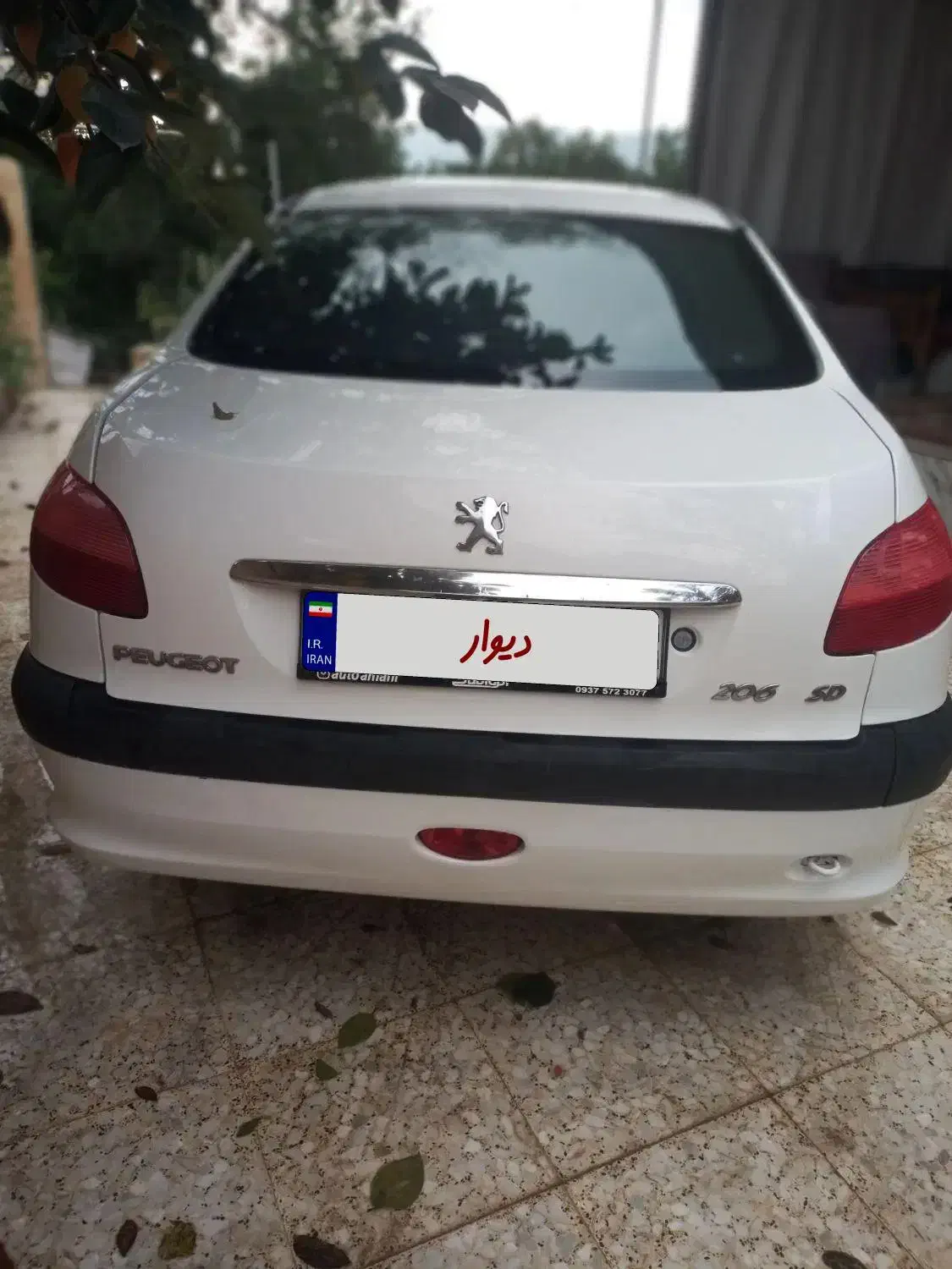 پژو ۲۰۶ صندوق دار v8 - 1389