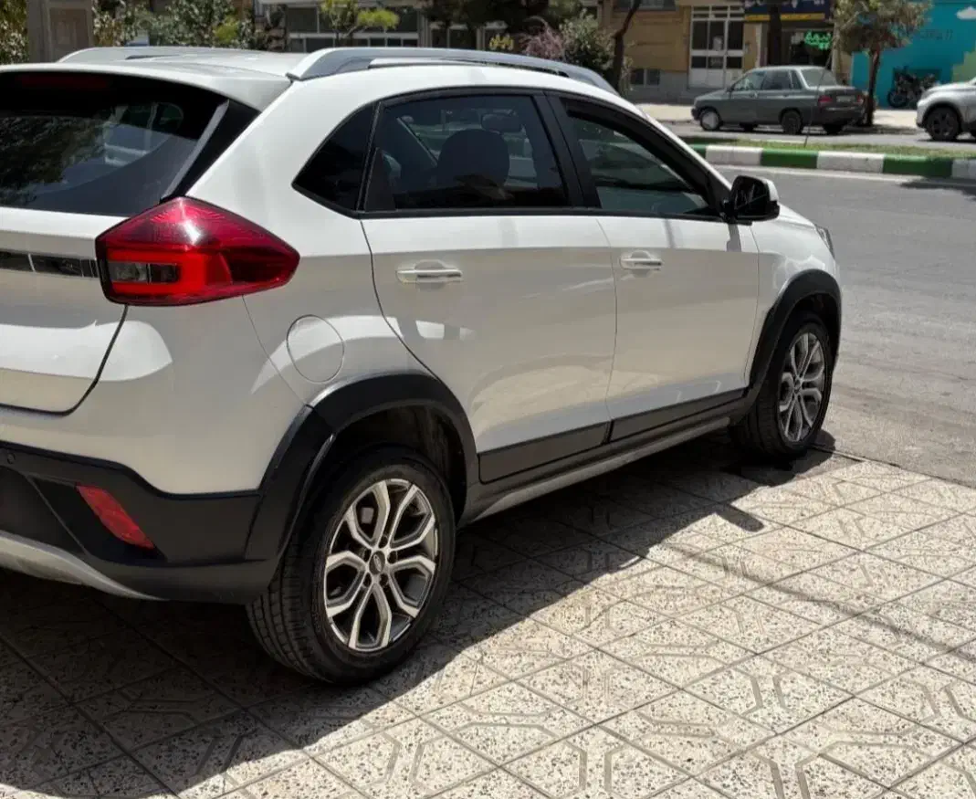 خودرو ام وی ام، X22 آگهی ann_20963747