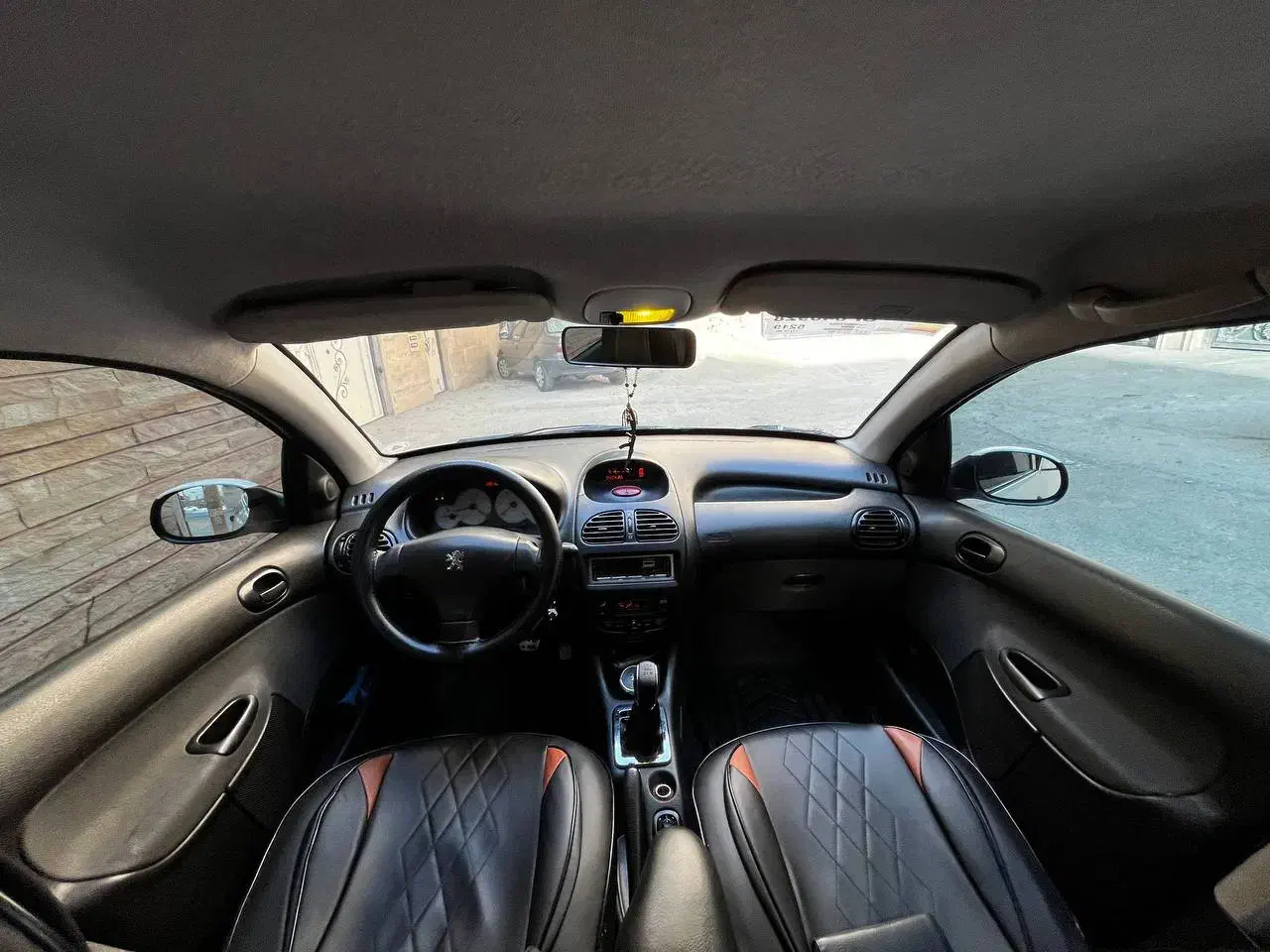 پژو 206 تیپ 5 - 1393