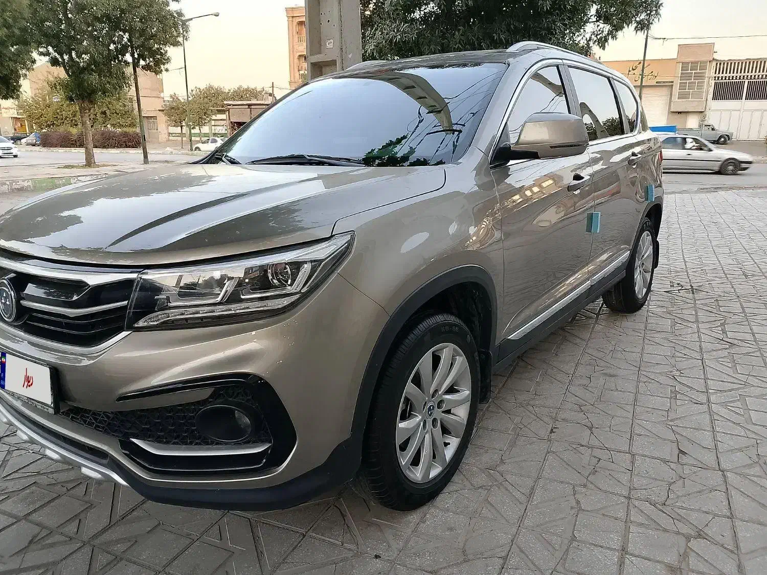 فردا SX5 اتوماتیک - 1401