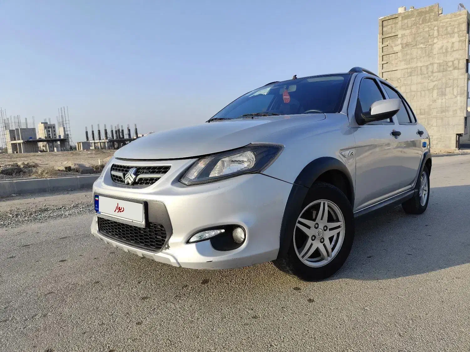 کوییک R دنده‌ای - 1402