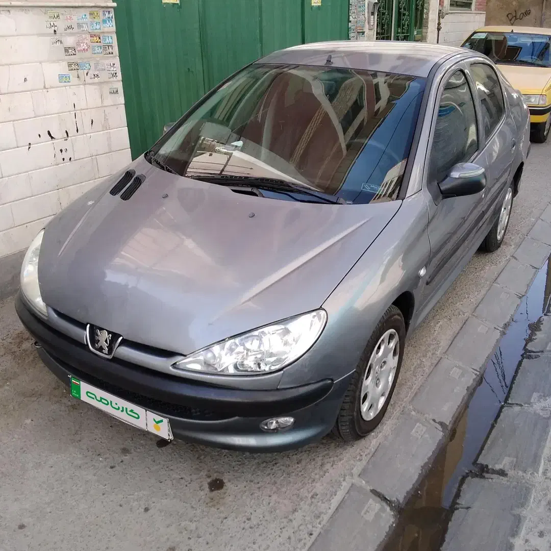پژو ۲۰۶ صندوق دار v8 - 1389