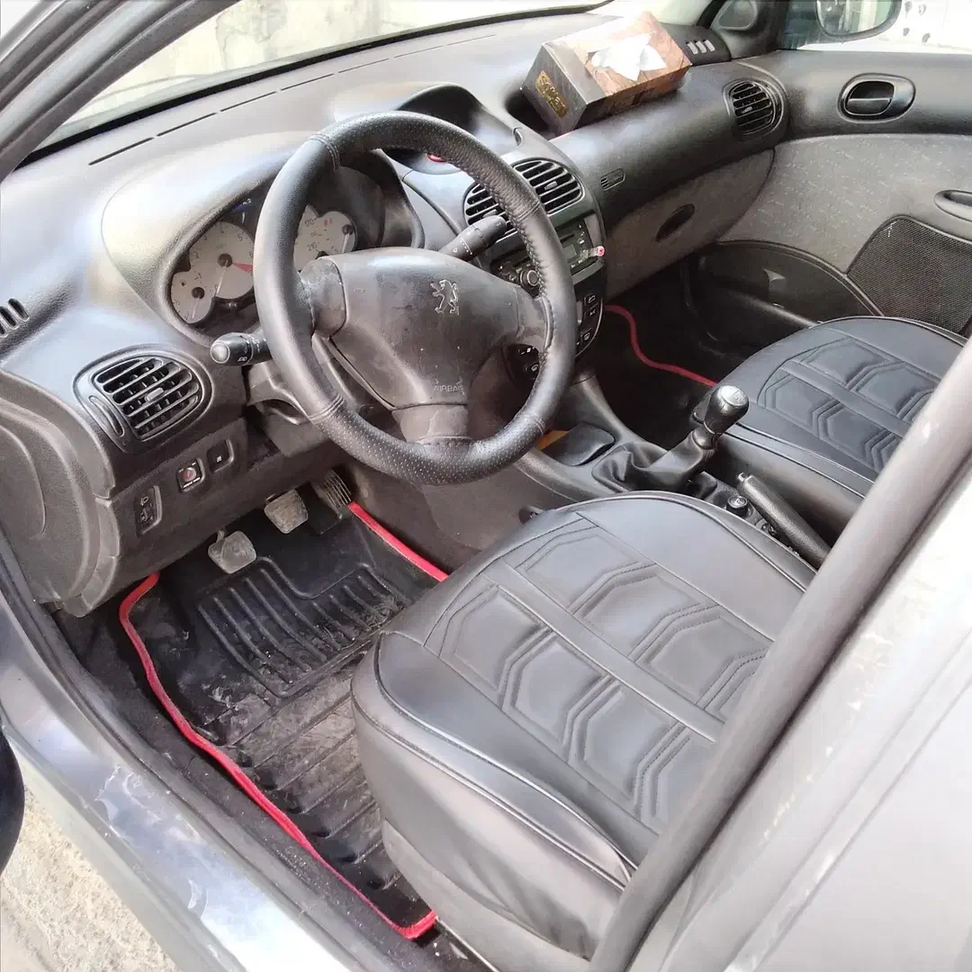 پژو ۲۰۶ صندوق دار v8 - 1389