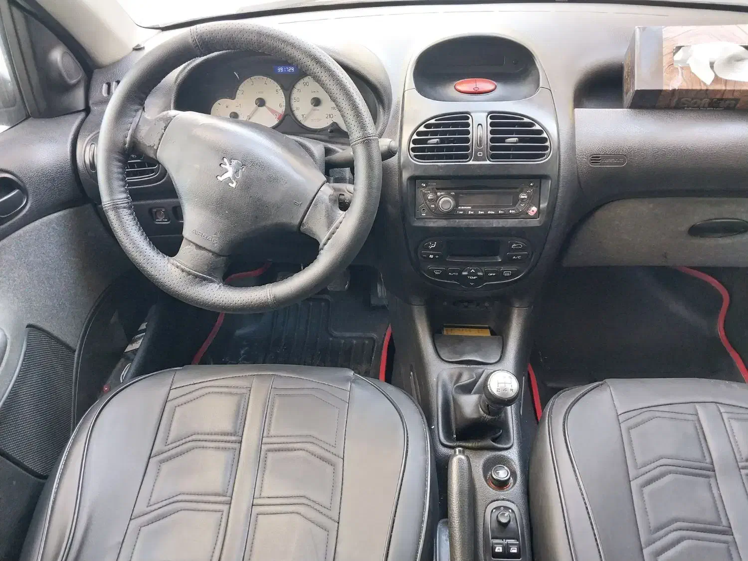 پژو ۲۰۶ صندوق دار v8 - 1389