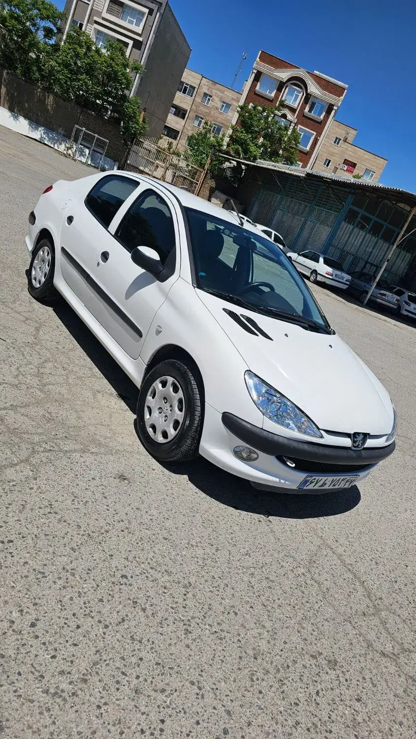 پژو ۲۰۶ صندوق دار v8 - 1397