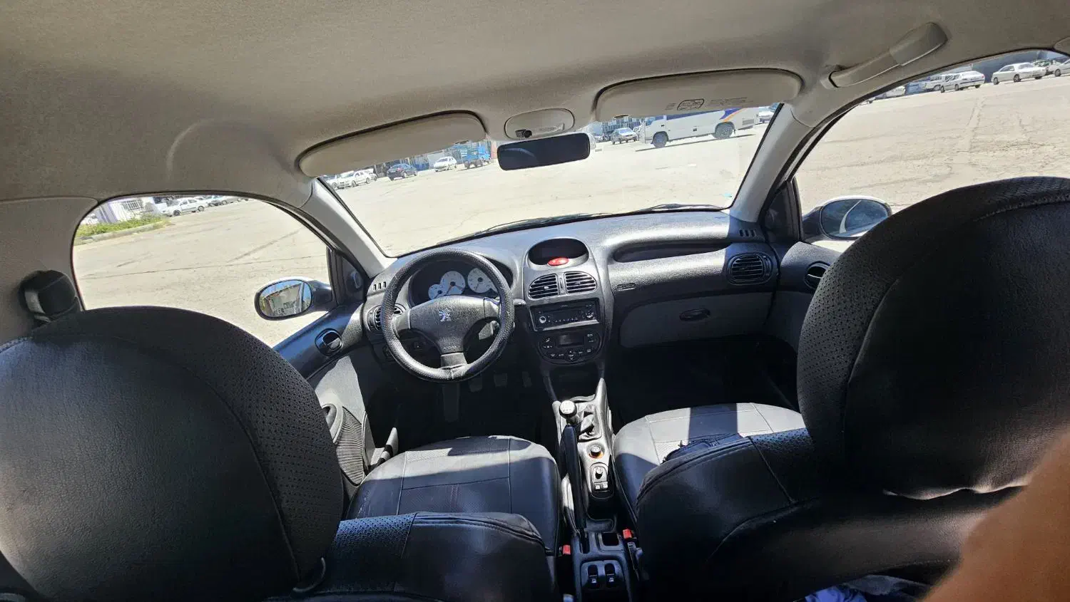 پژو ۲۰۶ صندوق دار v8 - 1397