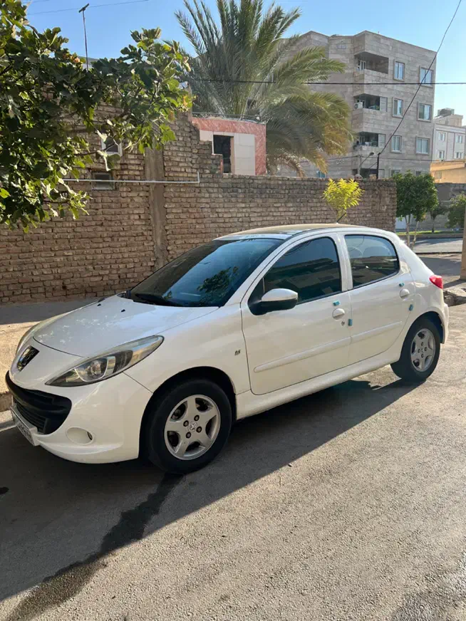 پژو 207 پانوراما دنده‌ای - 1400