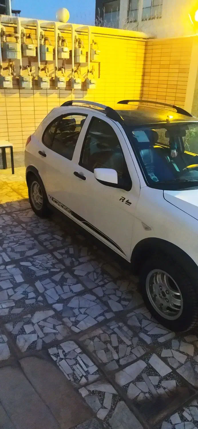 کوییک R دنده‌ای - 1399