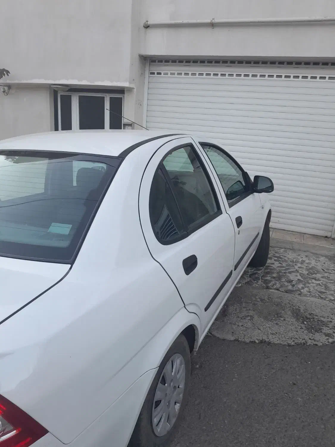 تیبا صندوق دار SX - 1401