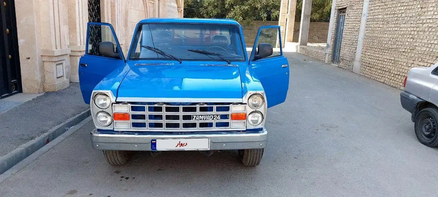 زامیاد وانت نیسانZ24 بنزینی - 1388