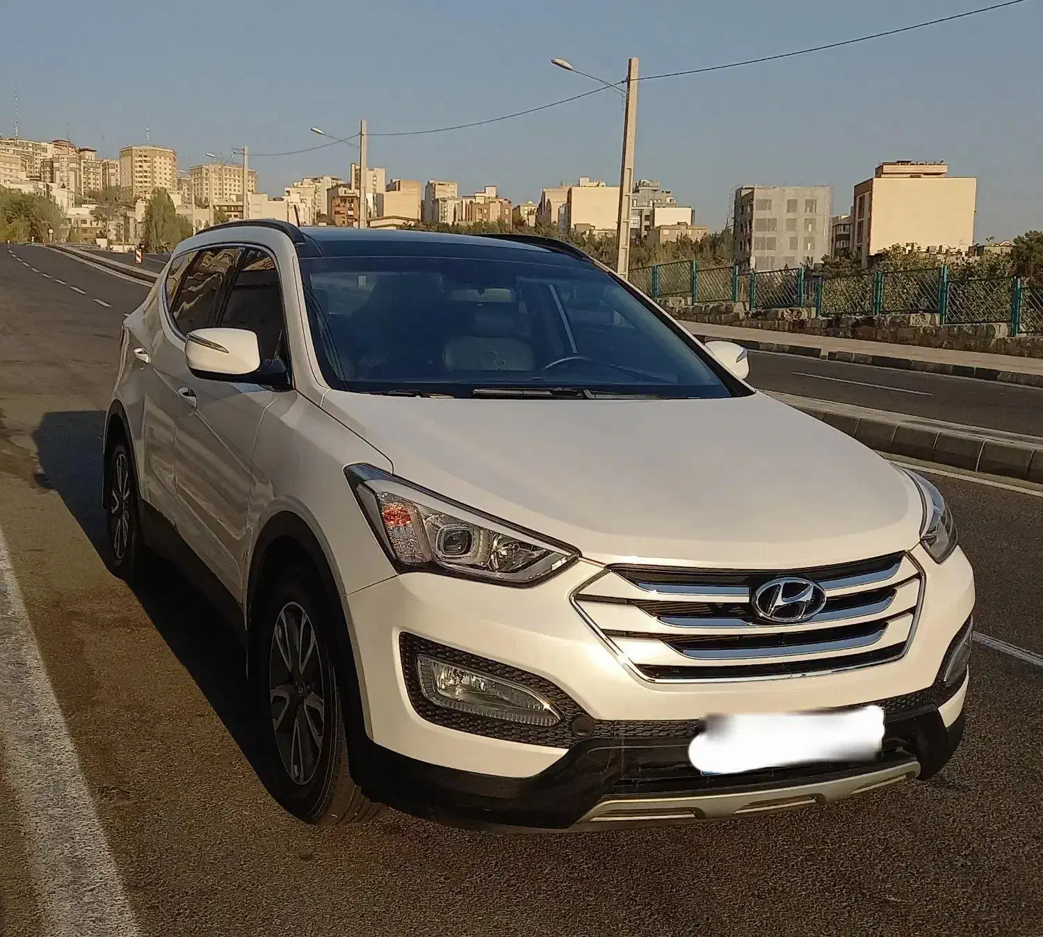 هیوندای سانتافه جی‌ال‌اس ۲.۴ GDI دو دیفرانسیل - 2014