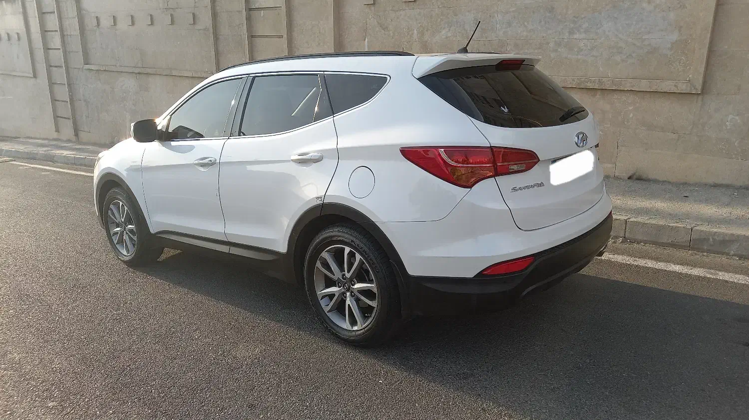 هیوندای سانتافه جی‌ال‌اس ۲.۴ GDI دو دیفرانسیل - 2014