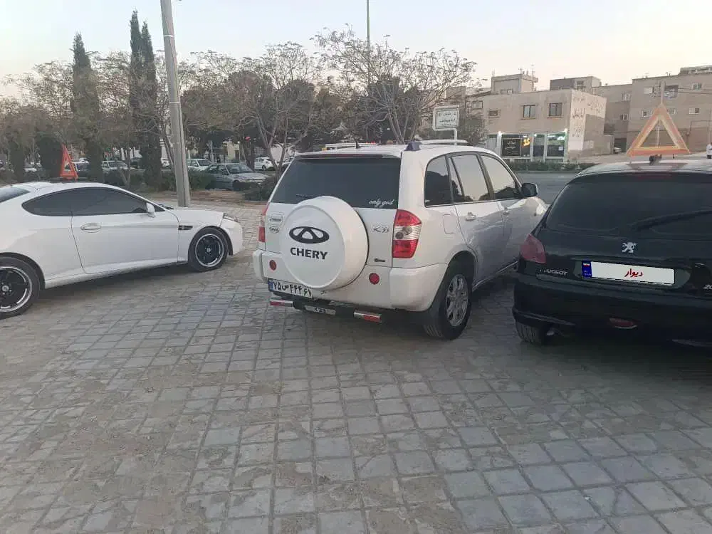 ام وی ام X33 دنده‌ای ساده - 1393