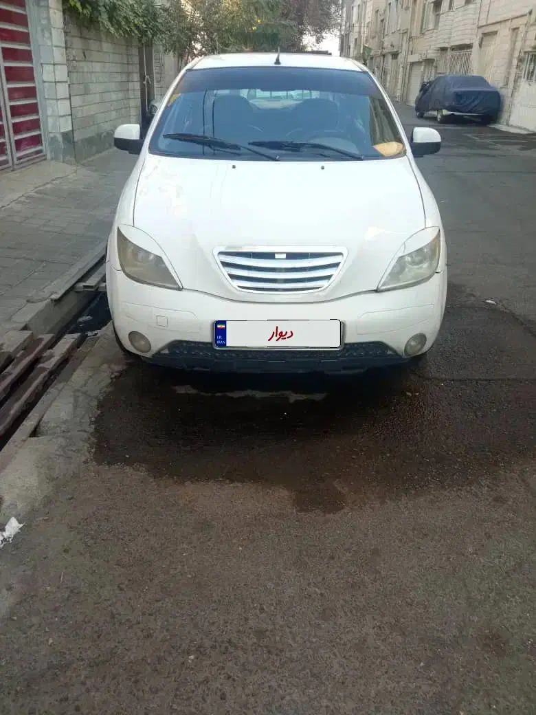 تیبا صندوق دار EX - 1396