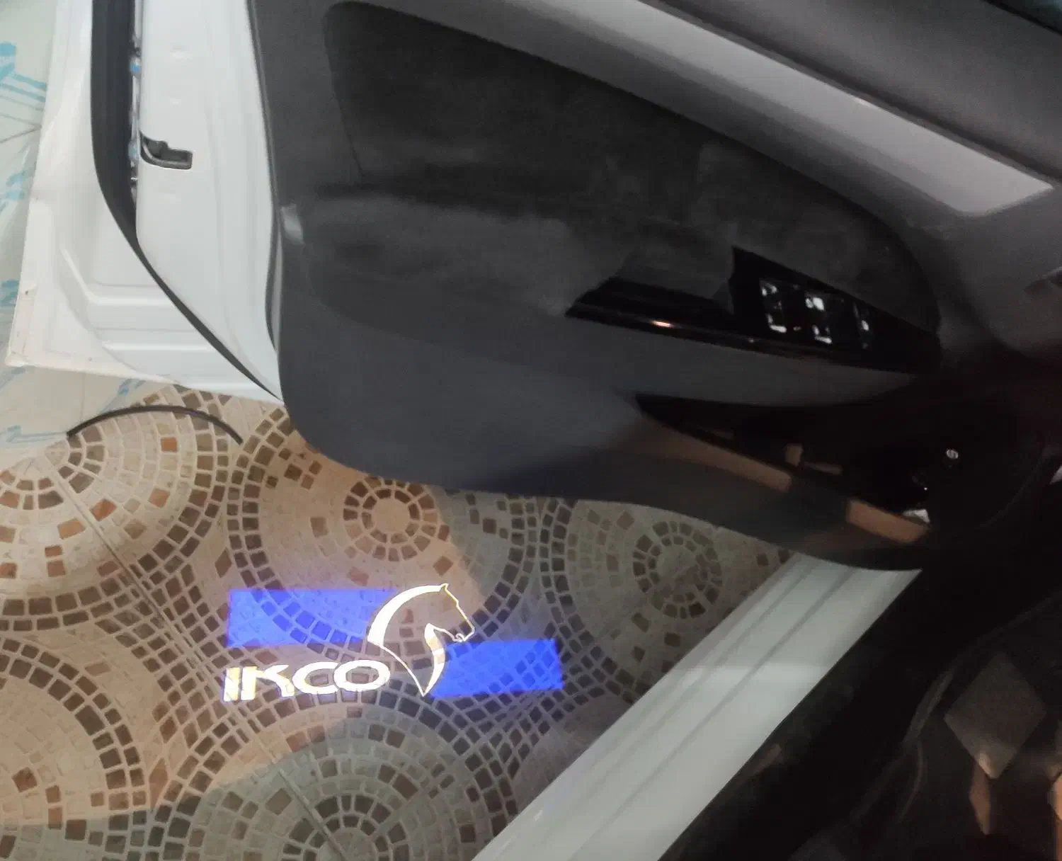 تارا دنده‌ای v1 پلاس ۶ دنده - 1402