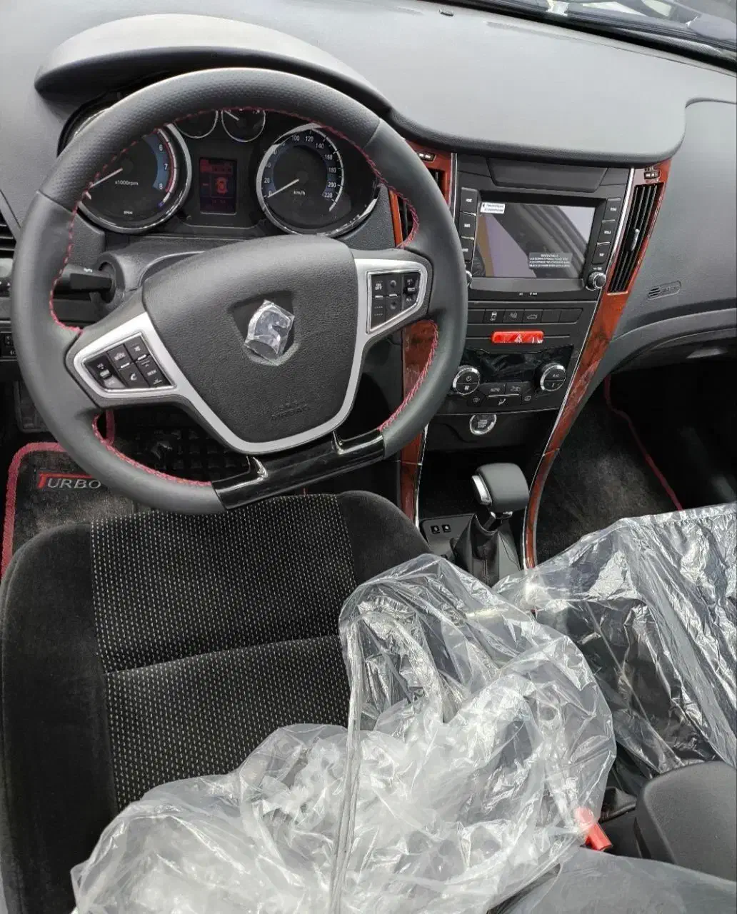 دنا پلاس توربو اتوماتیک آپشنال - 1404