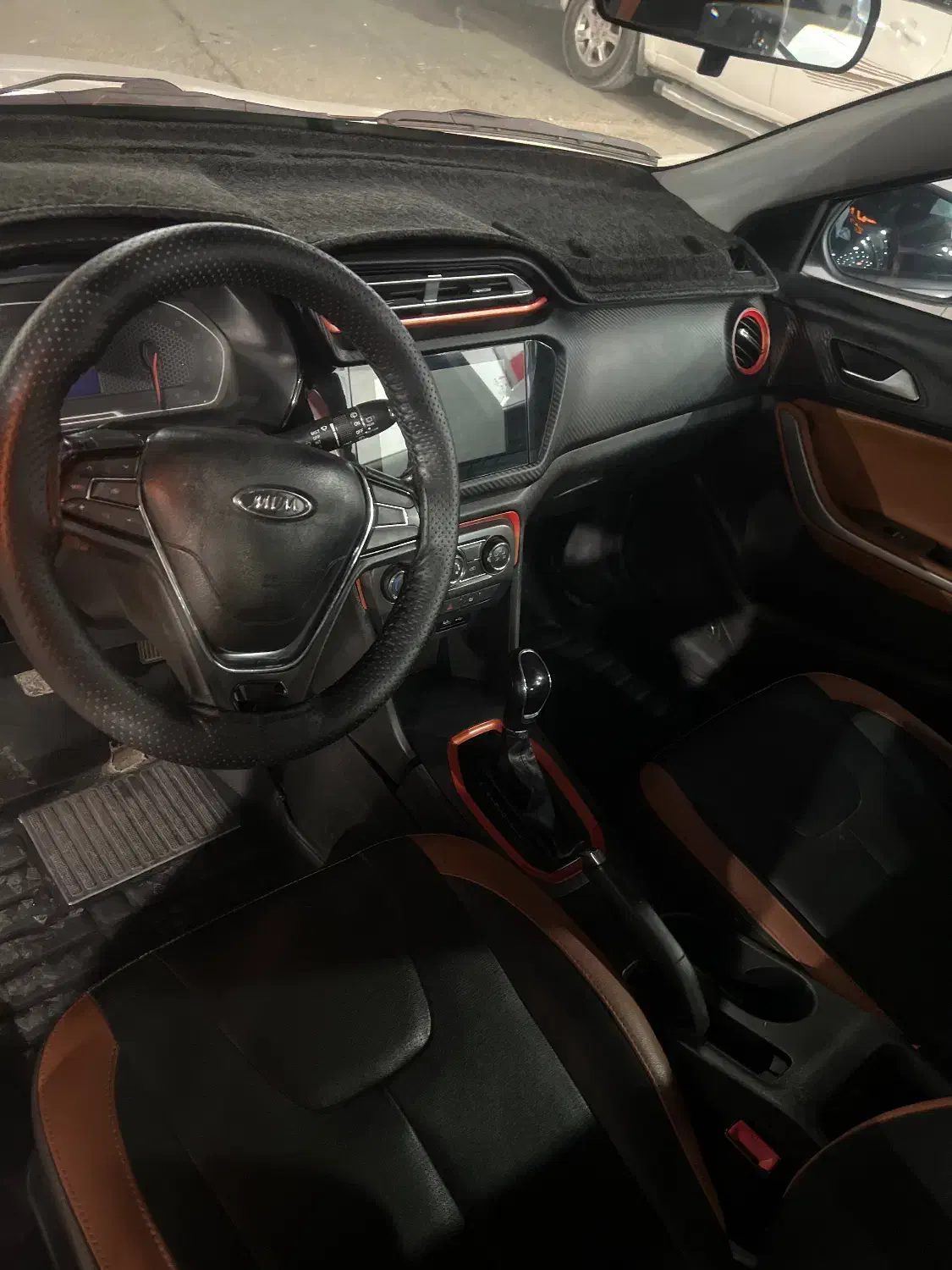 ام وی ام X22 اتوماتیک اسپرت اکسلنت - 1397