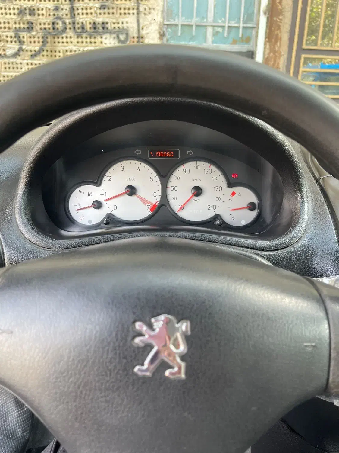 پژو 206 تیپ 2 - 1396